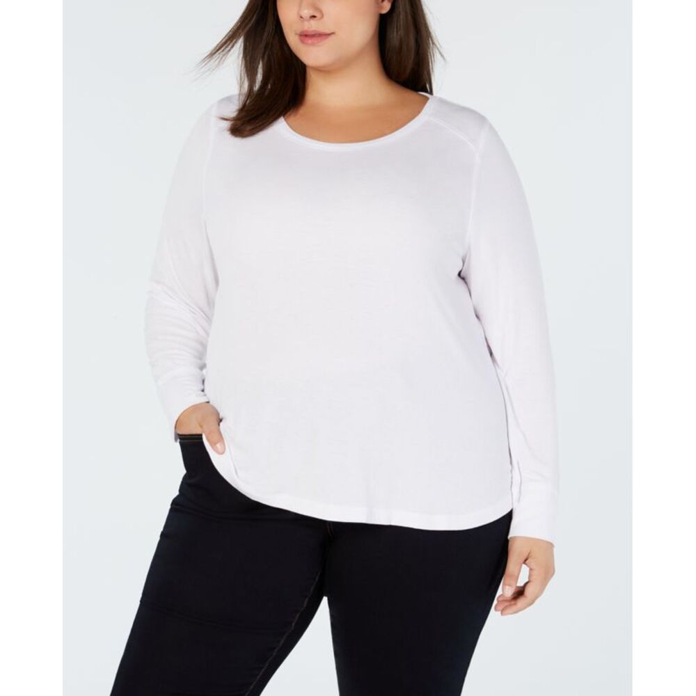 Plus Size Ribbed Shirttail Top